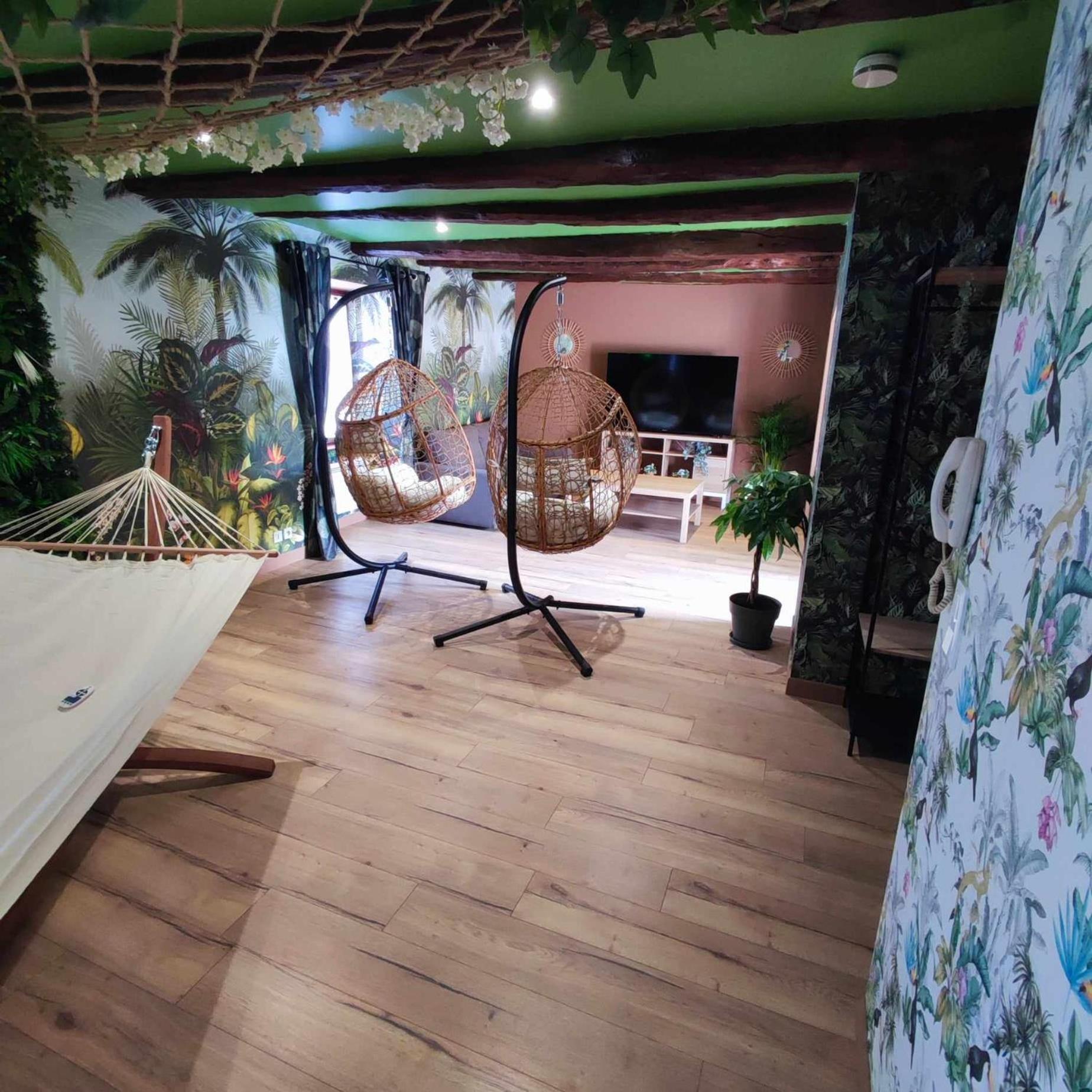 L'Evasion Jungle Apartment Saint-Pierre-de-Plesguen Luaran gambar