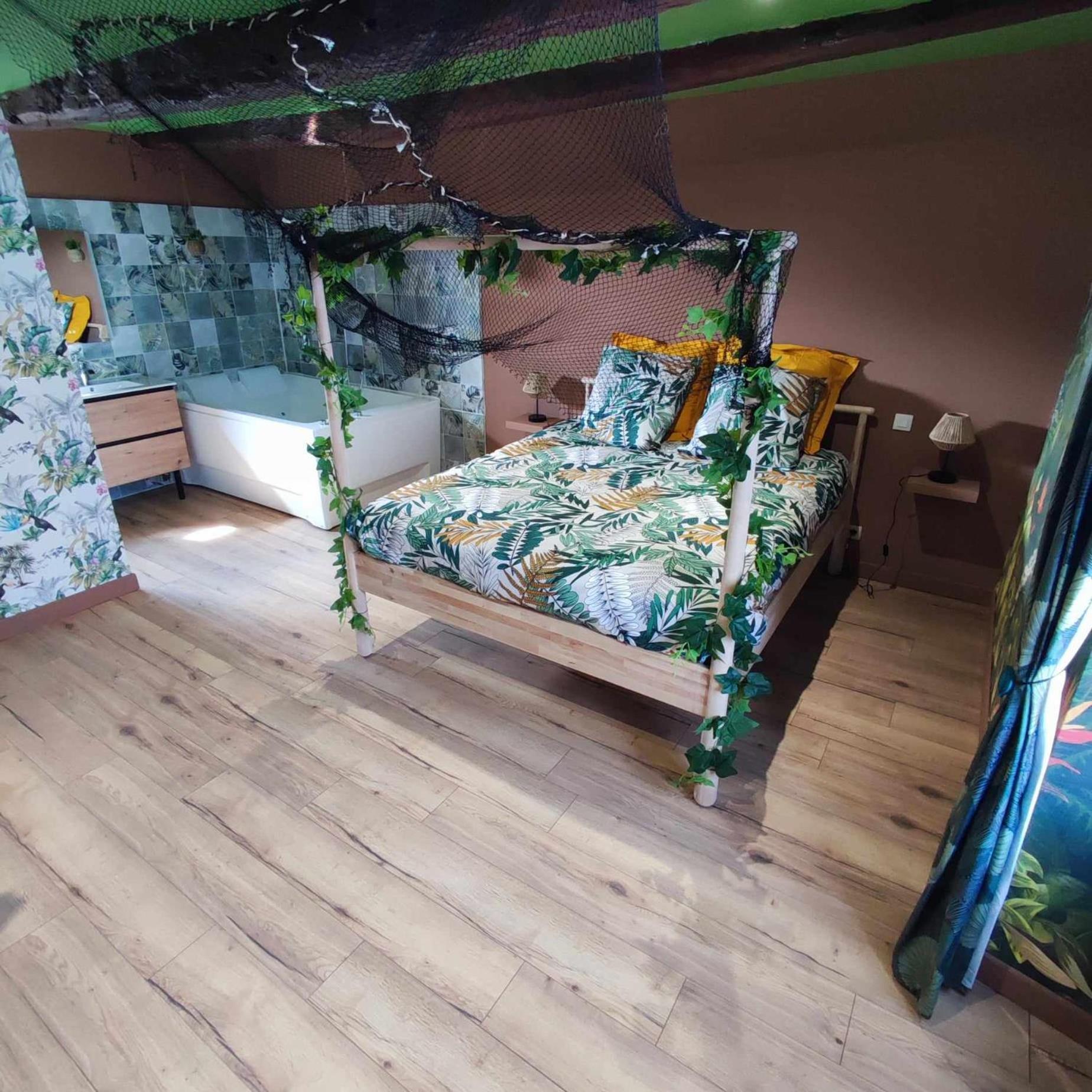 L'Evasion Jungle Apartment Saint-Pierre-de-Plesguen Luaran gambar